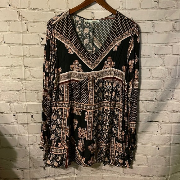 Maurices Tops Maurices Gauze Like Multicolor Floral Baroque Print